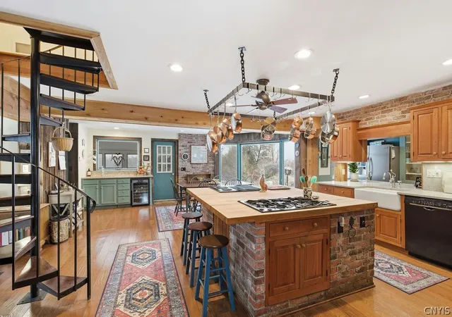 Photo 5 of Single family home for sale at 3857 East Rd, Cazenovia, NY 13035 | MLS# S1697306 | Listing updated on 2026-07-25