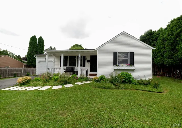 1st image of 305 Fern Rd, Syracuse, NY 13219 | MLS# S1697238