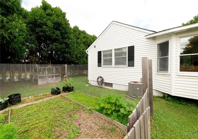 48th image of 305 Fern Rd, Syracuse, NY 13219 | MLS# S1697238