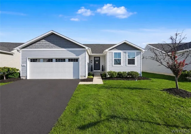 Homes for sale in Hamburg, NY | 33 Allie Ln, Hamburg, NY 14075 | MLS# B1697204