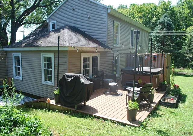 Photo 4 of Single family home for sale at 3032 State Route 104, Mexico, NY 13114 | MLS# S1697067 | Listing updated on 2026-08-02