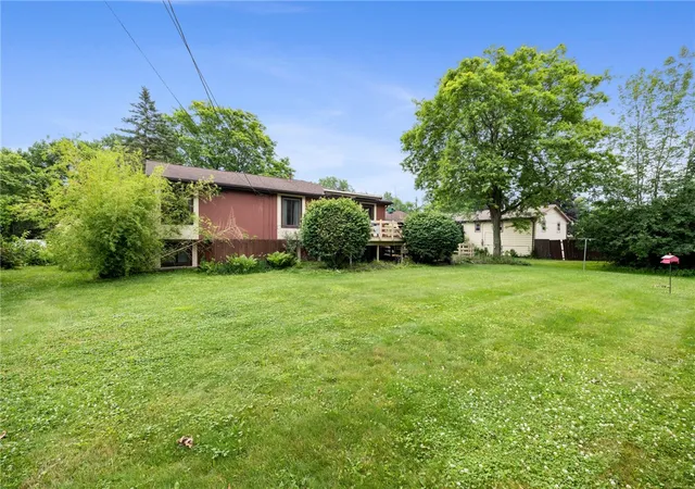 Homes for sale in Greece, NY | 89 Round Creek Dr, Greece, NY 14626 | MLS# R1696123