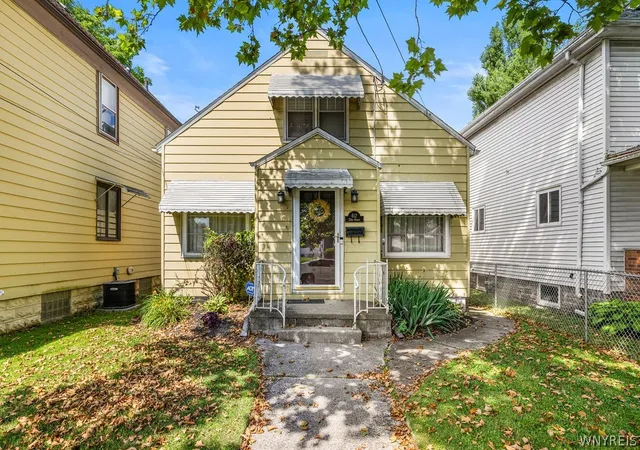 Photo 1 of Multi family home for sale at 612 23rd Street, Niagara Falls, NY 14301 | MLS# B1695933 | Listing updated on 2026-07-10