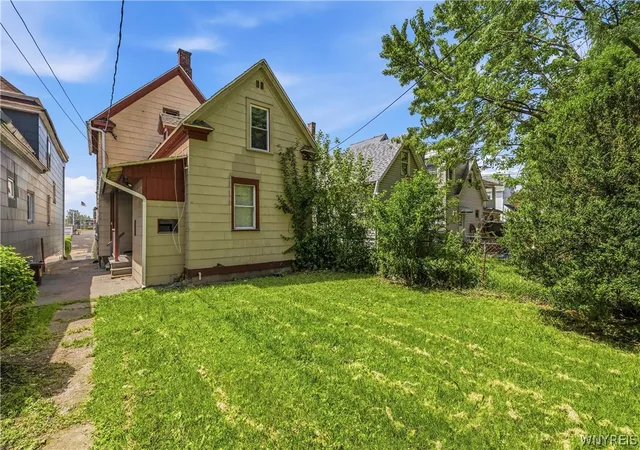 Photo 31 of Multi family home for sale at 389 Military Rd, Buffalo, NY 14207 | MLS# B1696518 | Listing updated on 2026-07-23