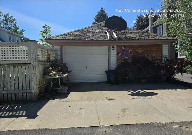 10th image of 401 Rensselaer Ave, Ogdensburg, NY 13669 | MLS# R1696641