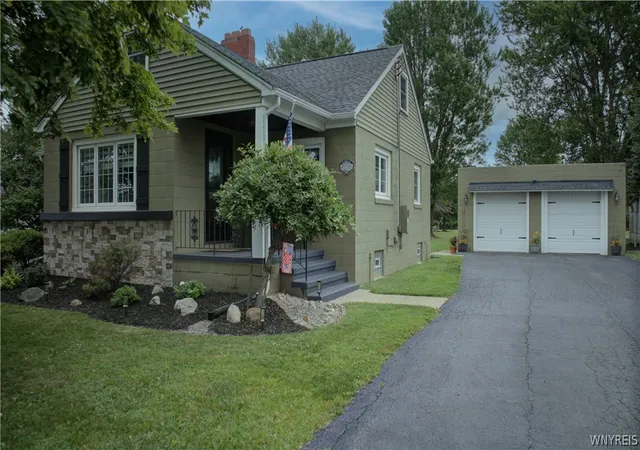 Photo 1 of Sale Pending at 5175 Thompson Rd, Clarence, NY 14031 | MLS# B1697301 | Listing updated on 2026-07-17