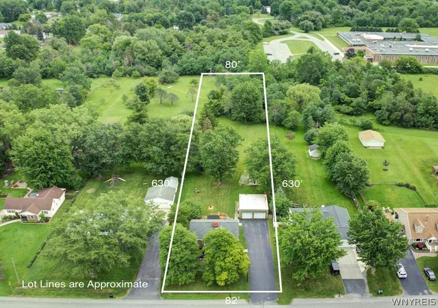 Photo 3 of Sale Pending at 5175 Thompson Rd, Clarence, NY 14031 | MLS# B1697301 | Listing updated on 2026-07-17