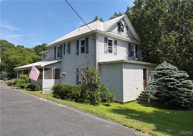 1st image of 1304 S Hammond Rd, Hammond, NY 13646 | MLS# S1696556