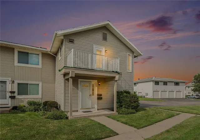 1st image of 780 Eastbrooke Ln, Rochester, NY 14618 | MLS# R1697361