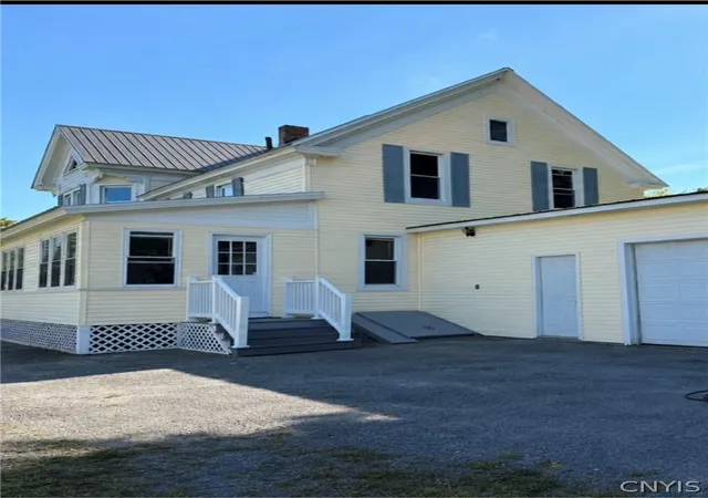 Homes for sale in Orleans, NY | 20169 County Route 181, Orleans, NY 13656 | MLS# S1697183