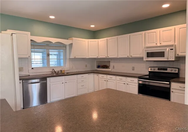 Homes for sale in Orleans, NY | 20169 County Route 181, Orleans, NY 13656 | MLS# S1697183