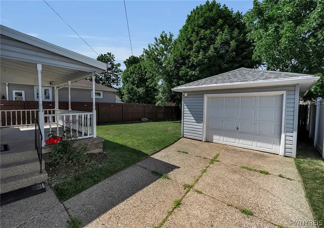 Photo 39 of Sale Pending at 424 Eden St, Buffalo, NY 14220 | MLS# B1697310 | Listing updated on 2026-07-27