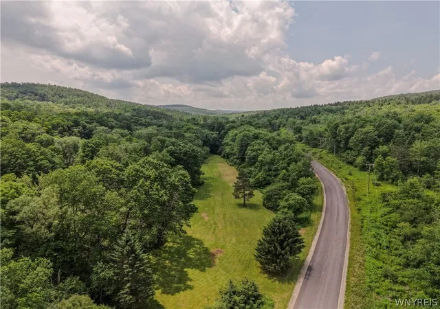 Homes for sale in Machias, NY | 3137 Bear Creek Rd, Machias, NY 14737 | MLS# B1697392