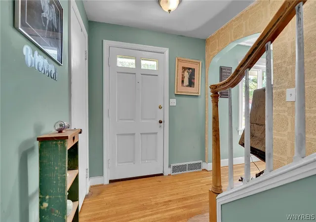 Photo 3 of Sale Pending at 95 Victory Ave, Hamburg, NY 14075 | MLS# B1697263 | Listing updated on 2026-07-20
