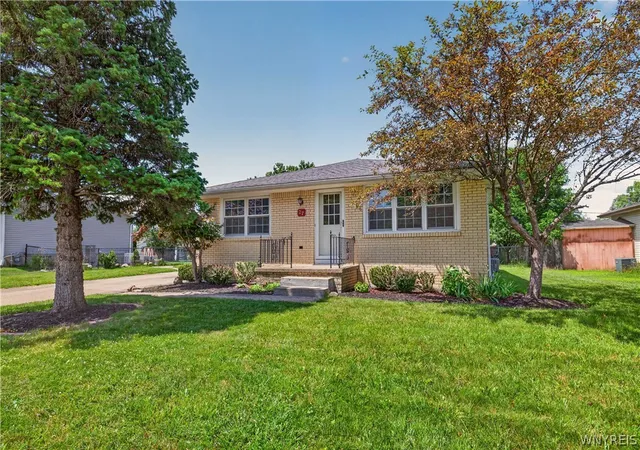 Photo 1 of Sale Pending at 27 Cheryl Rd, Buffalo, NY 14224 | MLS# B1697097 | Listing updated on 2026-08-03