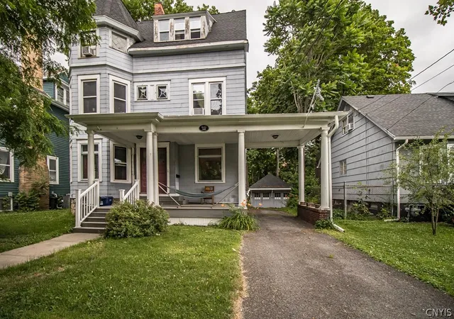 1st image of 148 Clairmonte Ave, Syracuse, NY 13207 | MLS# S1696497