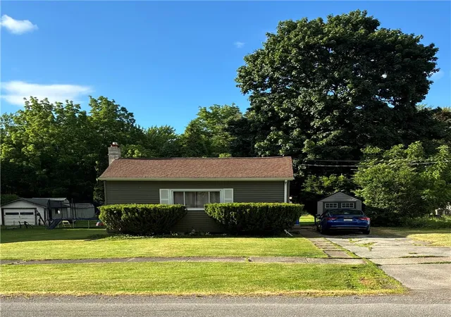 Photo 1 of Sale Pending at 141 Caroline St, Albion, NY 14411 | MLS# R1696848 | Listing updated on 2026-07-12