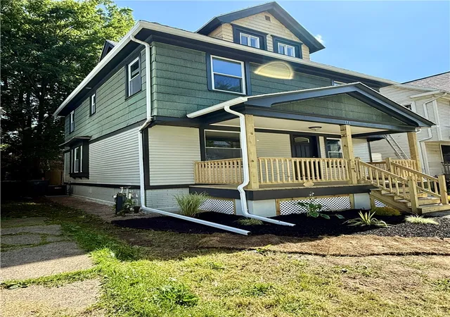 Homes for sale in Rochester, NY | 171 Cedarwood, Rochester, NY 14609 | MLS# R1695590