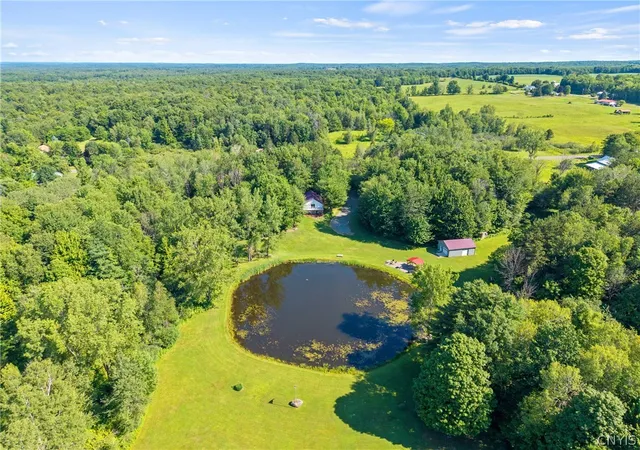Homes for sale in Sandy Creek, NY | 509 Center Rd, Sandy Creek, NY 13083 | MLS# S1697476