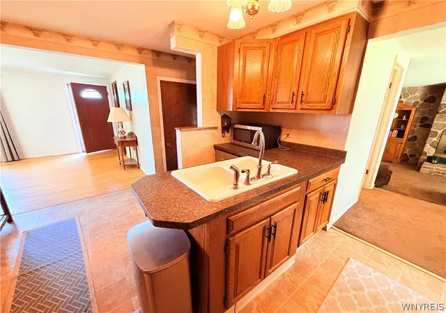 Photo 3 of Sale Pending at 3920 Brian Ct, Hamburg, NY 14075 | MLS# B1697475 | Listing updated on 2026-07-22