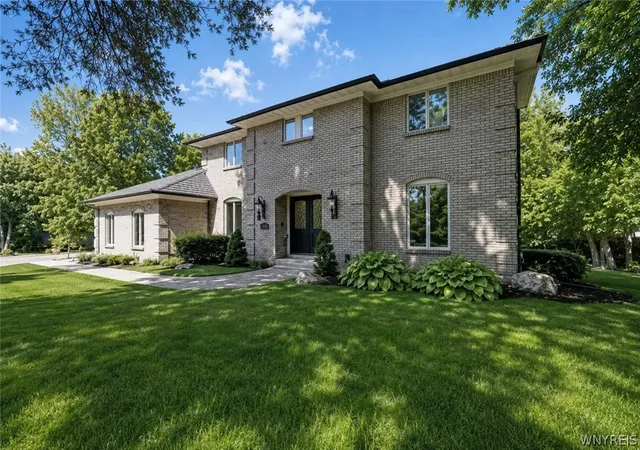 1st image of 2 Gothic Ledge, Lockport, NY 14094 | MLS# B1697159