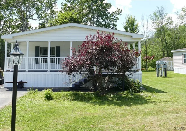 Homes for sale in Kirkland, NY | 123 Royal Meadows Dr, Kirkland, NY 13323 | MLS# S1697349