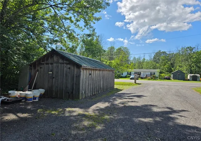 Homes for sale in Oswego, NY | 2006 County Route 7, Oswego, NY 13126 | MLS# S1697489
