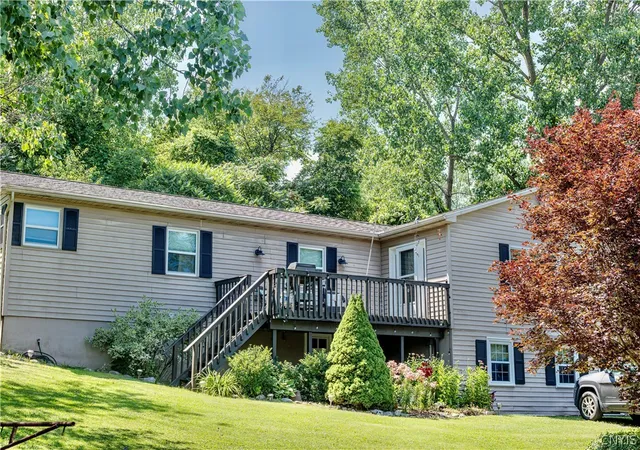 Single family home for sale at 3483 Slate Hl Rd, Marcellus, NY 13108 | MLS# S1696360