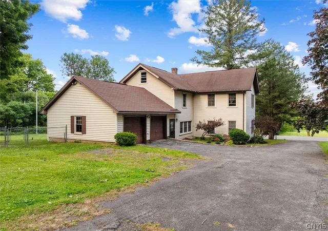 3rd image of 4211 Bristol Rd, Clinton, NY 13323 | MLS# S1697401