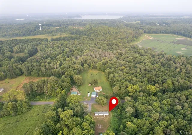 Homes for sale in Granby, NY | 105 Hanley Rd, Granby, NY 13074 | MLS# S1695693