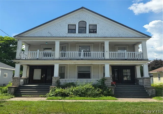 1st image of 1132 Downer Ave, Utica, NY 13502 | MLS# S1697524