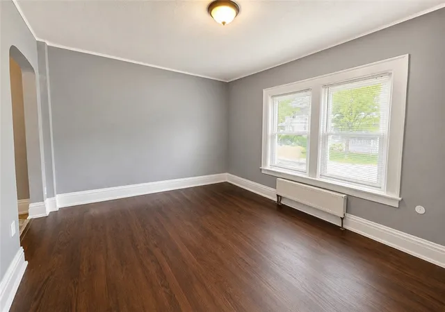 4th image of 1052-1056 Dewey Ave, Rochester, NY 14613 | MLS# R1697495