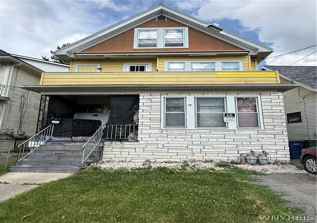 Homes for sale in Buffalo, NY | 675 Northumberland Ave, Buffalo, NY 14215 | MLS# B1697537