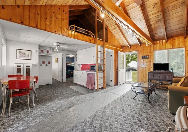 Photo 5 of Sale Pending at 2071 State Route 31, Chittenango, NY 13037 | MLS# S1696984 | Listing updated on 2026-07-16