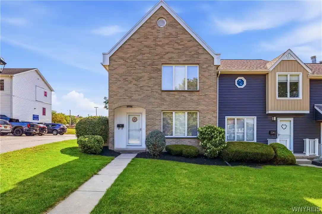 Photo 1 of Sale Pending at 150 S 7th Street, Lewiston, NY 14092 | MLS# B1696950 | Listing updated on 2026-10-28
