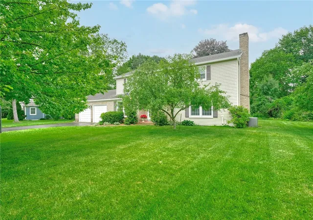 30th image of 111 Knickerbocker Rd, Pittsford, NY 14534 | MLS# R1696576