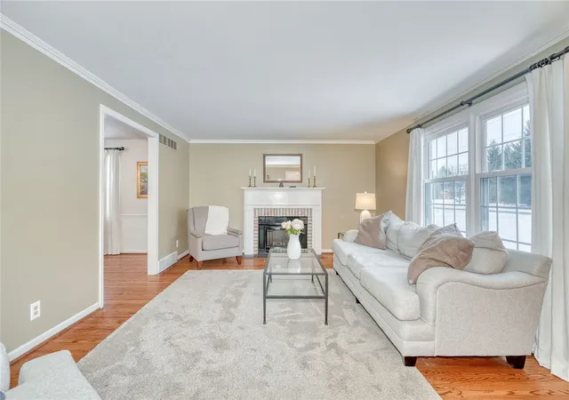 Homes for sale in Pittsford, NY | 111 Knickerbocker Rd, Pittsford, NY 14534 | MLS# R1696576