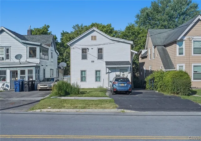 1st image of 1310 Willis Ave, Syracuse, NY 13204 | MLS# S1697335
