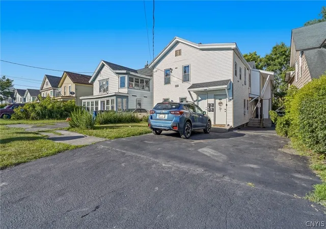 2nd image of 1310 Willis Ave, Syracuse, NY 13204 | MLS# S1697335