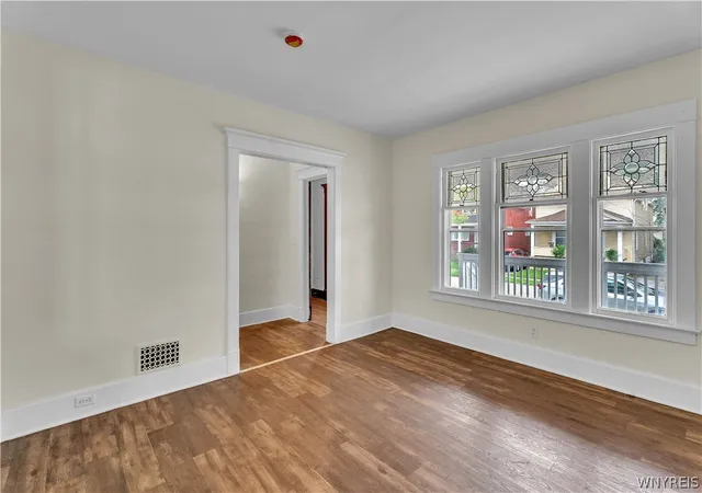 Photo 3 of Sale Pending at 141 Condon Ave, Buffalo, NY 14207 | MLS# B1697394 | Listing updated on 2026-07-21