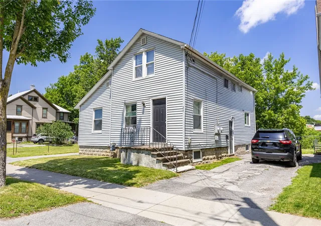 Photo 2 of Sale Pending at 26 S Main St, Batavia, NY 14020 | MLS# R1697094 | Listing updated on 2026-07-14