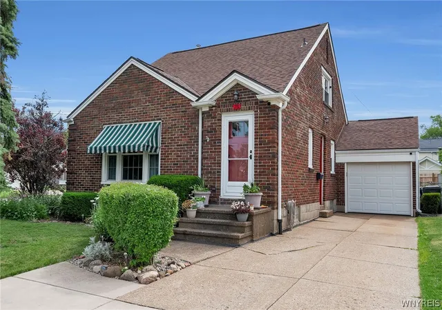 Photo 1 of Sale Pending at 75 Fairbanks Ave, Buffalo, NY 14223 | MLS# B1697564 | Listing updated on 2026-07-27