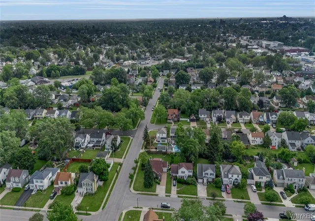 Photo 4 of Sale Pending at 75 Fairbanks Ave, Buffalo, NY 14223 | MLS# B1697564 | Listing updated on 2026-07-27