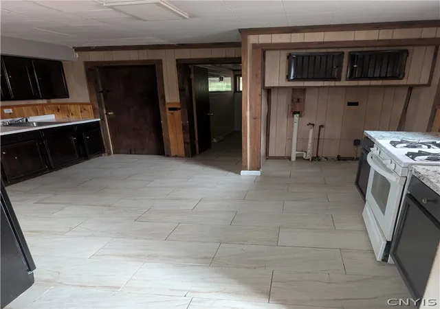 5th image of 1230 Francis St, Utica, NY 13502 | MLS# S1696479
