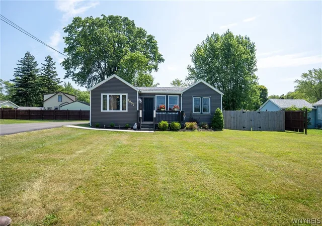Photo 1 of Sale Pending at 6657 Wellington Dr, Derby, NY 14047 | MLS# B1697313 | Listing updated on 2026-07-23