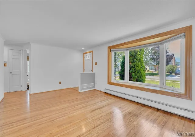 Homes for sale in Tonawanda, NY | 409 Northwood Dr, Tonawanda, NY 14223 | MLS# B1694603