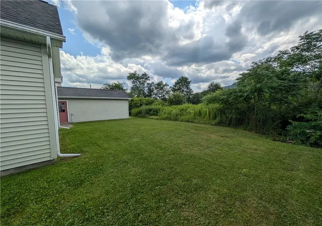 Photo 30 of Single family home for sale at 208 N Onofrio St, Bradford, PA 16701 | MLS# R1697639 | Listing updated on 2026-08-04