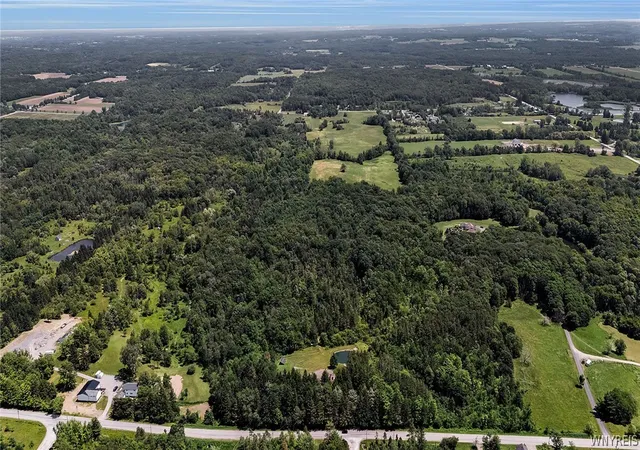 Photo 3 of Sale Pending at 365 Lapp Rd, Alden, NY 14004 | MLS# B1697560 | Listing updated on 2026-07-20