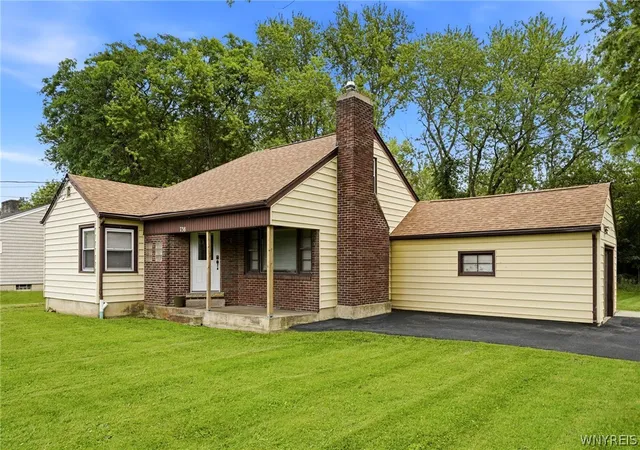 1st image of 738 Upper Mountain Rd, Lewiston, NY 14092 | MLS# B1696802