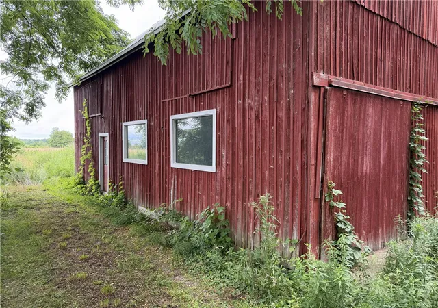 4th image of 6383 Cleary Rd, Livonia, NY 14487 | MLS# R1695928